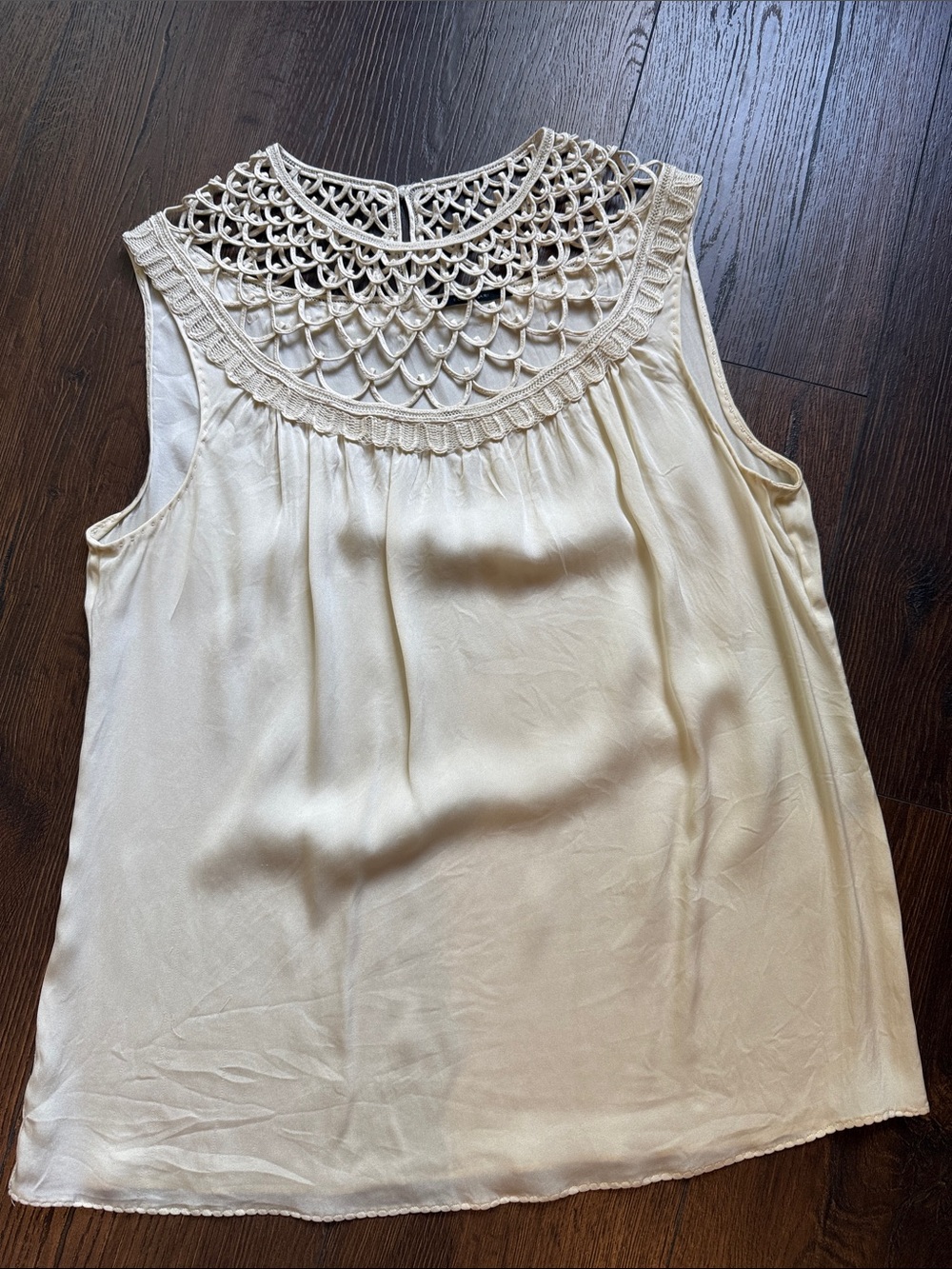 Elie Tahari Cream Crochet Yoke Sleeveless Top